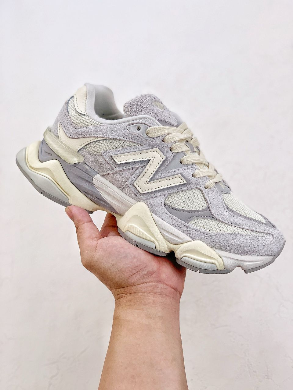 New balance 9060- Quartz Gray