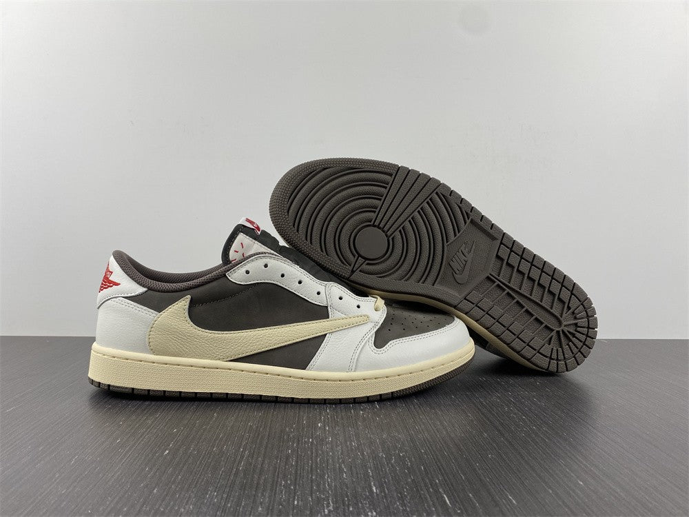 Air Jordan 1 Low x travis Scott reverse mocha