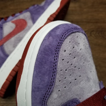 Nike Dunk SB Low Plum