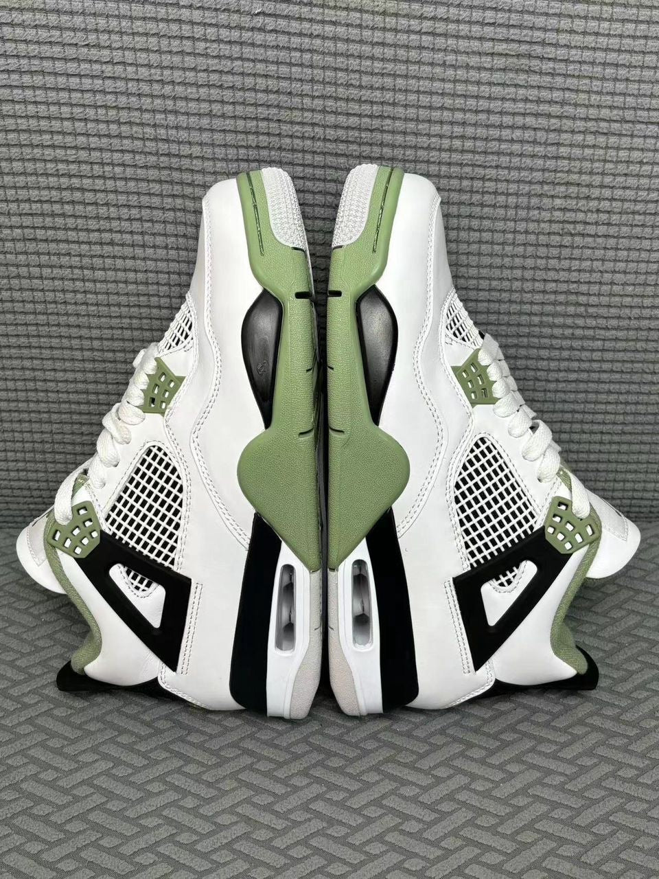 Air Jordan 4 retro seafoam