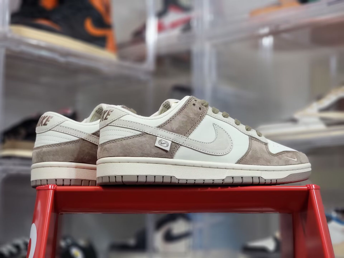 Nike SB Dunk Low grey