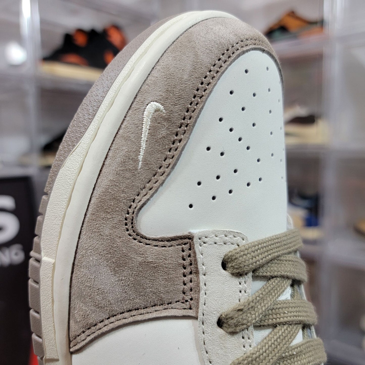 Nike SB Dunk Low grey